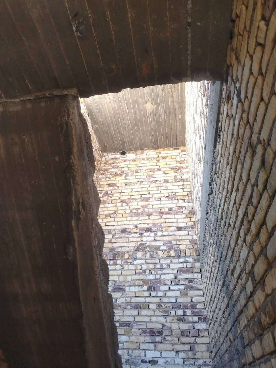 سلام عليكم
بيت طابو صرف
بيت مطلوب 115 المصرف ادفع إلكتروني
ابو البيت يتحمل كافت المسؤليه
اي استفسار  ***********
