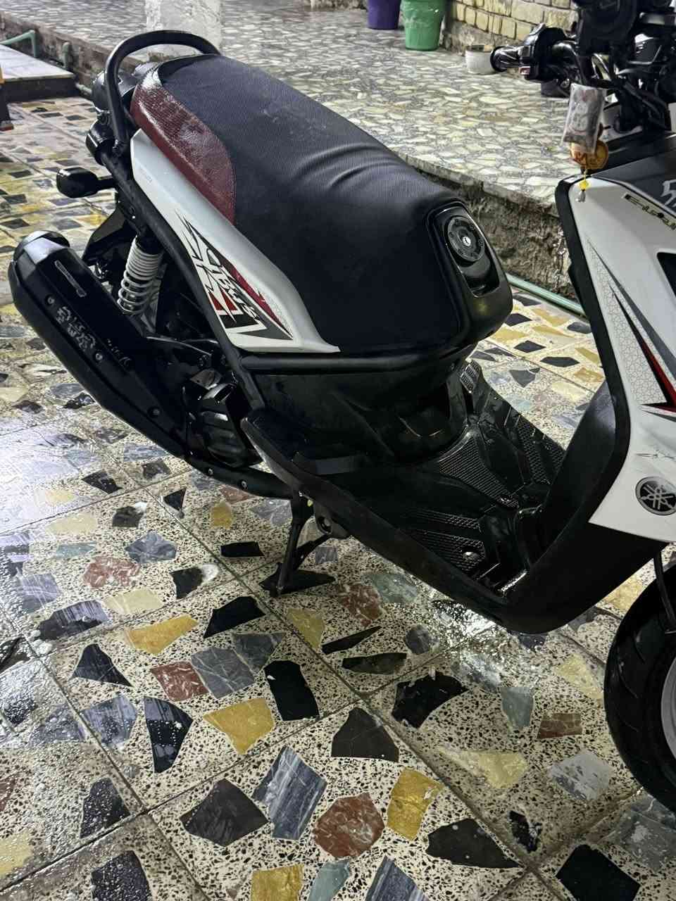 السلام عليكم سكنس جبلي محرك ما مفتوح لا تنقيص ولا تبخير اطيك ضمان بل محرك إذا مفتوح دراجه بعدهي رمبه السعر خاص او الشراي يتصل ويشلع عيوني ‭0773 457 9302‬ مدينه الصدر
