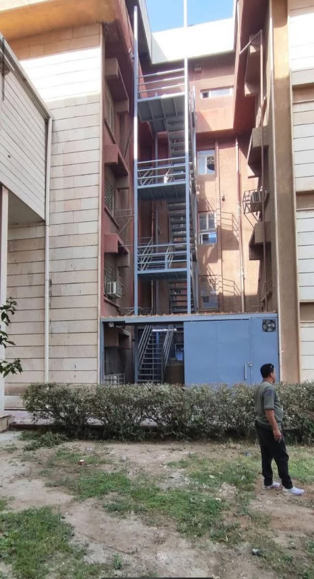 ‎🛠️ هل تبحث عن عمال محترفين في تركيب الركائز الحديدية ودرج الطوارئ لمبانيك؟
‎نحن نقدم فريقًا متخصصًا يضمن الدقة الهندسية والسلامة العالية وفقًا لمعايير البناء المحلية.
 • درج طوارئ سريع التركيب، مقاوم للحريق، ويتوافق مع قوانين السلامة.�📞 اتصل الآن لتقديم عرض أسعار مجاني: ***********�#عمال_ركائز_حديدية #درج_طوارئ #بناء_آمن #هندسة_مدنية”
