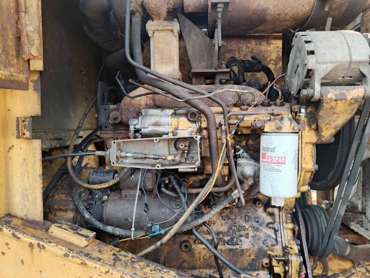 السلام عليكم محرك ففتي كتر 4 سلندر بخاخ للبيع مكان الأنبار الكرمه  ***********
