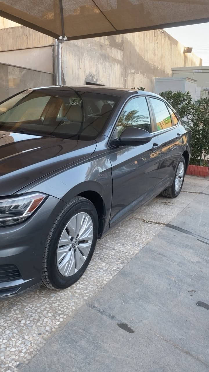 السلام عليكم
للبيع جيتا فئة S موديل 19
رقم اربيل ماشيه 67،000 ميل
حادثها كما موضح بالصور وبيها طعجه بالباب الايمن
السعر 13،500$
مكاني بغداد زيونه
للاستفسار 
***********
