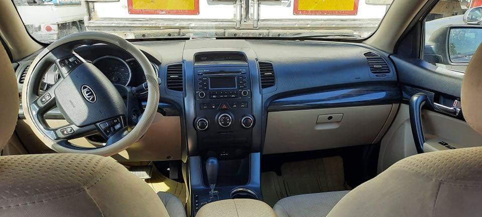 السلام عليكم سورنتو ٢٠١٢ للبيع او مراوس
تحويل مباشر 
للاستفسار اكثر الاتصال
***********
 
***********
