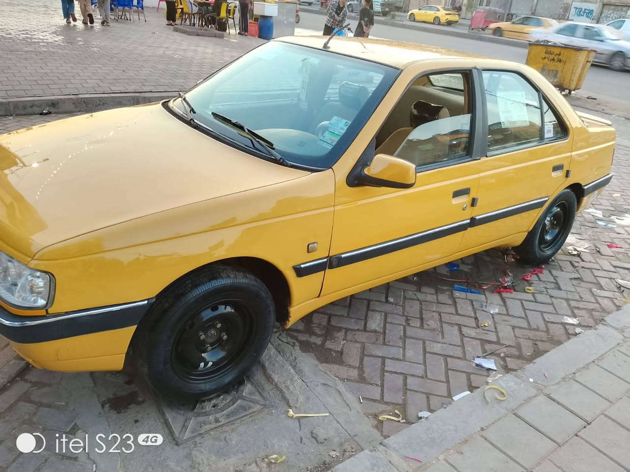 سلام عليكم بيجو لميس موديل 2016
مكينة گير خير من الله صدر جديد تخم تاير جديد تبريد شغال مابيه لا ضربه ولا صبغ ولا تبديل ماشيه 170
العنوان 📍 بغداد مدينة الصدر قرب حمام المدينه 
الرقم ***********
