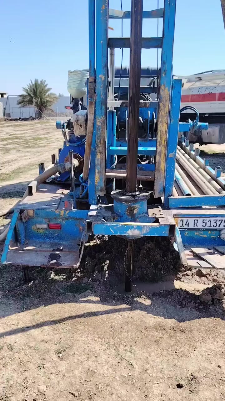 حفر الابار الرتوازي وتعبيرات الشارع وتجفيف المنهولات ***********
