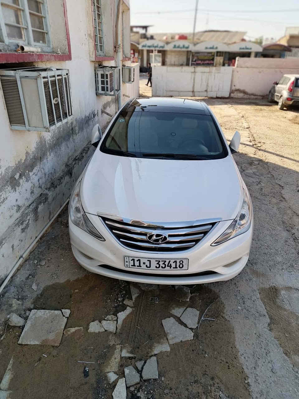 سلام عليكم
سوناتا موديل 2011خليجي دوش 2400
حداديه 90‎%‎
بيه خياس بل دور الخلفي وموجود بيه سونار 
المواصفات اعلى فئه بنراما 1/1
بابل مركز المحافظة 
السعر 120$ قابل للتفاوض بشي بسيط
***********
