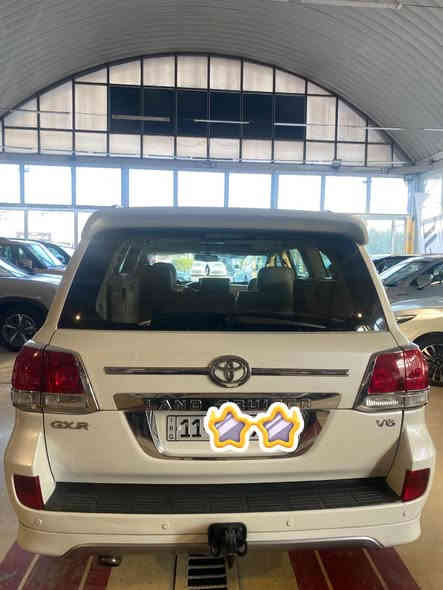 لاندكروز ستينه 
٢٠١١    فطيم 

دعاميه امامي صبغ فقط 

ماشيه ١٧٢ الف حقيقي 

السعر ٣٢٧ ورقه بيها مجال 

مكان الوزيريه - بغداد 
***********
