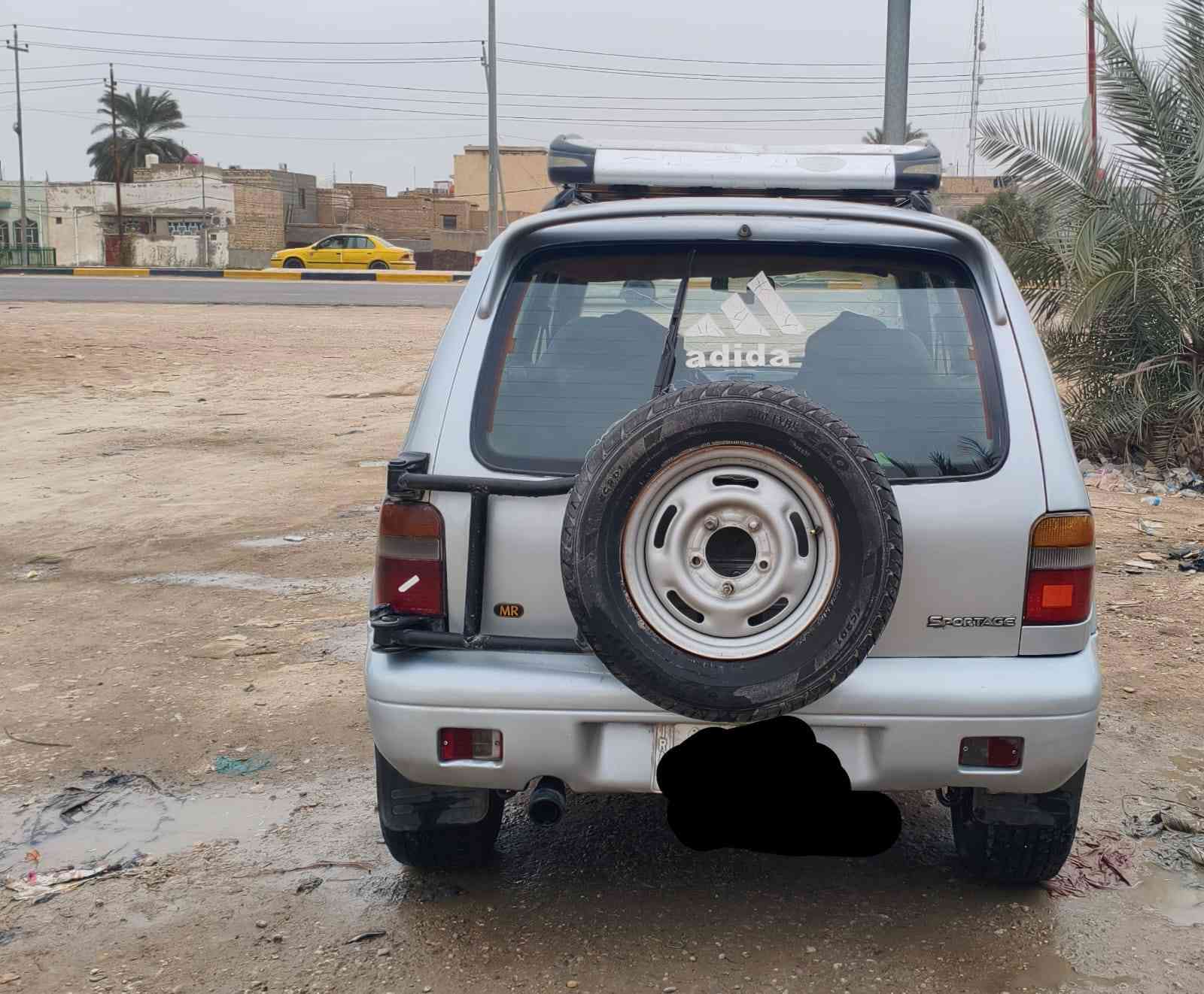 السلام عليكم ورحمة الله وبركاته
سبورتج 1995 فتحة في السقف اوتماتيك تبريد غراضه موجودة كمبريسر جديد ماشادة السعر ٤٧ وبيه مجال 
اني مكلف بالنشر وهذا رقم صاحب السيارة *********** وبي واتساب. مااجاوب خاص
