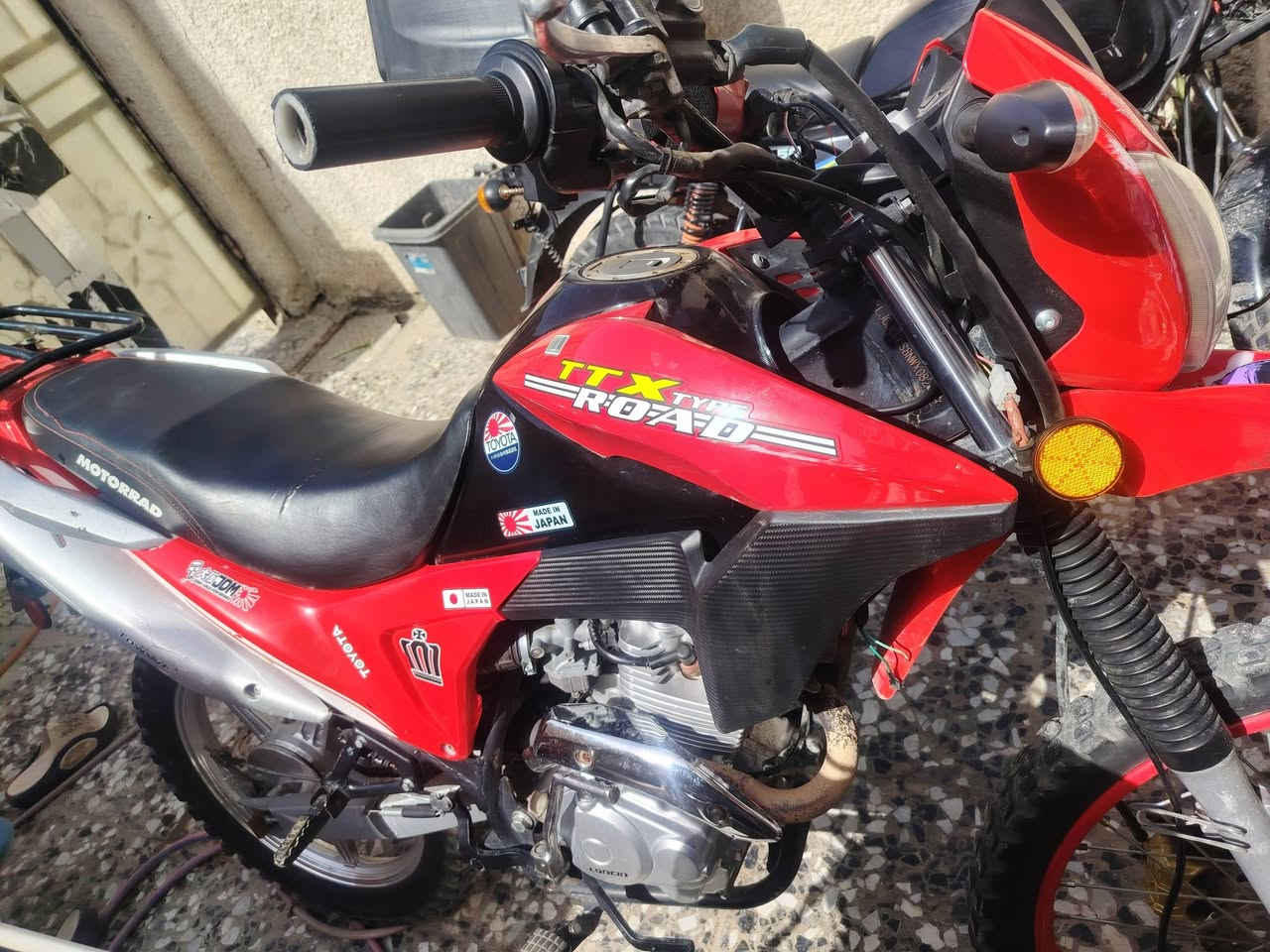 سلام عليكم دراجه قفاز رقم اربيل دراجه حلوه موديل 22داخله بل 25 دراجه سعره  1600 او مراوس بدراجه دايون  بوكسر ناصيه مكانه الحسينيه مال الراشديه  ***********
