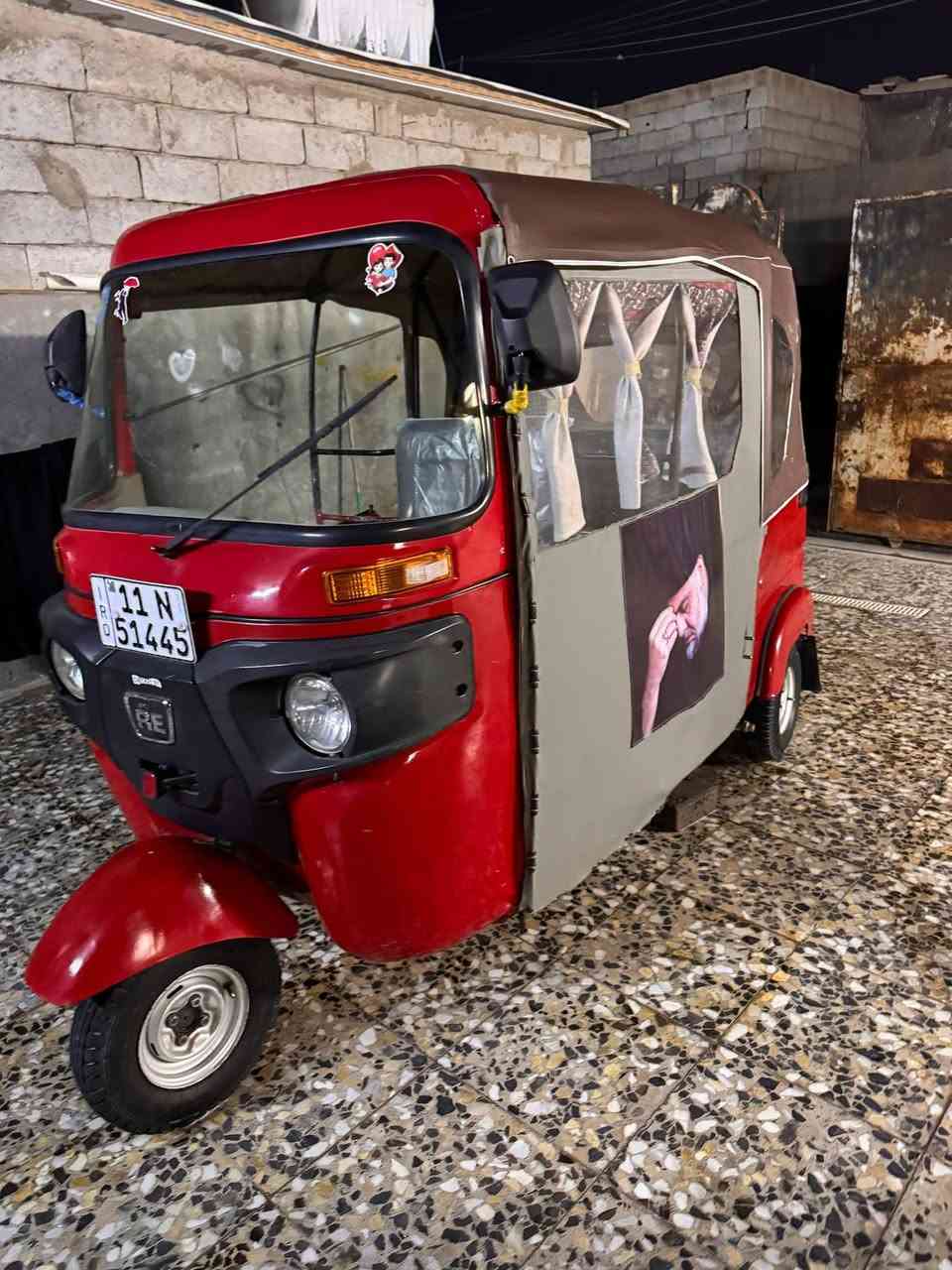 سلام عليكم تكتك البيع 22رقم وسنويه بسمي تفصيل داخل لفديو  مكاني نهيت حيور سبع قصور  شارع أبوعلي  ***********
