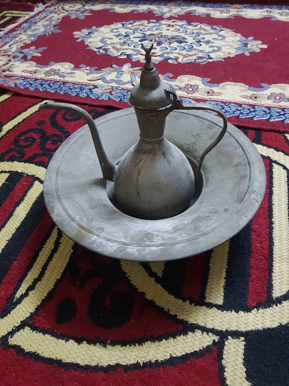 السلام عليكم اخوان للبيع نضافه تامه يوجد توصيل 
***********
