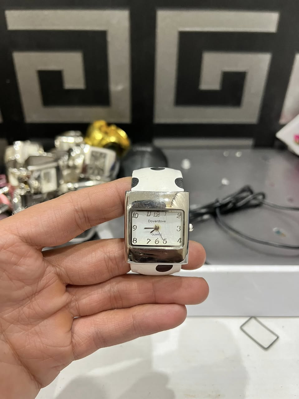 ساعات باله نسائي 21 قطعه مكاين ياباني اصلي شلعه وحده سعر قطعه 5


**إذا كنت صاحب هذا الإعلان وتريد حذفه لأي سبب، رجاءا أرسل رسالة إلى الدعم الفني**