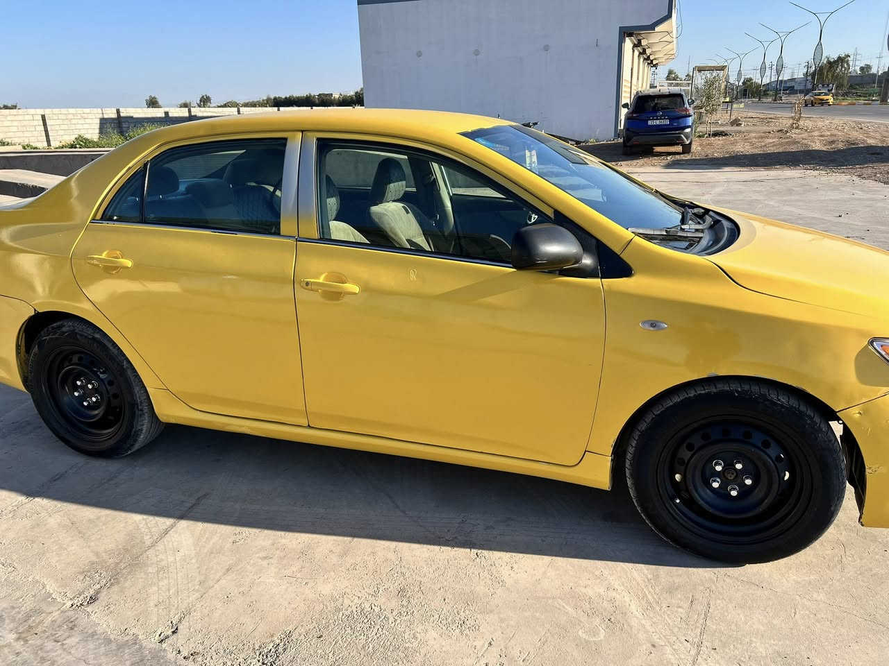 السلام عليكم 
للبيع كورلا موديل 2008 خليجي رقم مثنى انكليزي بسمي شرط التحويل مصفرة غرامات وهيئة مكينة كير شرط تبريد ثلج تدفئة شرط إدامة قبل اسبوع صدر نص عمر تخم تاير نص عمر  خطها خانقين بعقوبة 
سعر 82 ورقة وبيها مجال
اتصل وتدلل 
عنوان ديالى خانقين 
***********
