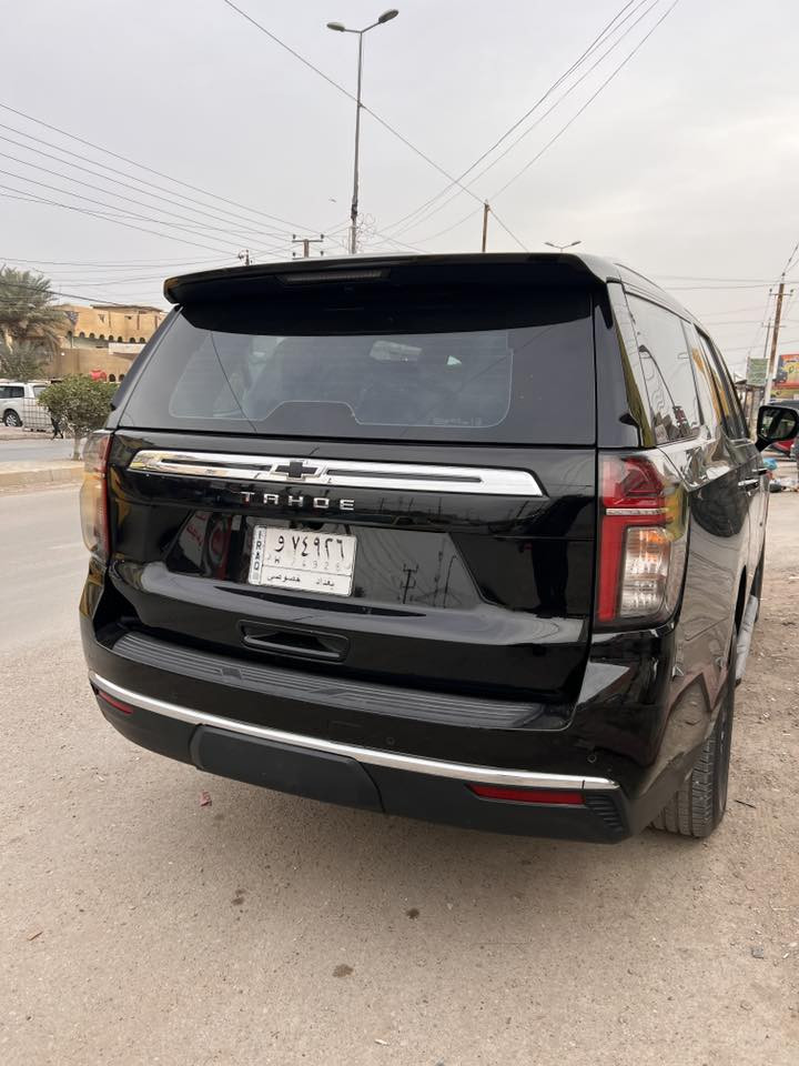 السلام عليكم تاهو موديل ٢٠٢٣ خليجي مكفوله عده جاملغ صبغ ودعاميه اثر طخه بسيطه بدون ايرباك بدون دواخل  ماشيه ٨٠ كيلو LSالسياره ع وضع الشركه جديده بمعنى الكلمه السعر 41 ونص مكاني بغداد الزعفرانيه 
***********
