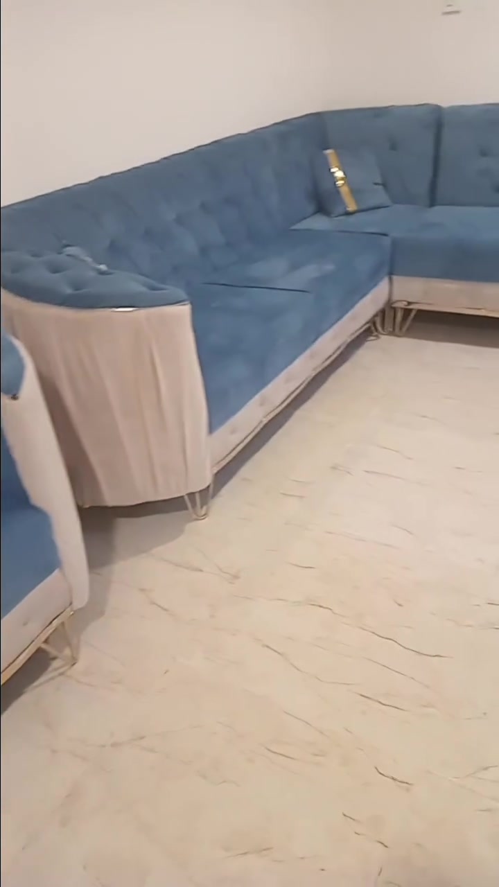 تخم ديوان  ١٠ نفرات جديد  ما مستعمل البيع بسبب تحولت بمكان ثاني ومكان صغير ميكفي


**إذا كنت صاحب هذا الإعلان وتريد حذفه لأي سبب، رجاءا أرسل رسالة إلى الدعم الفني**