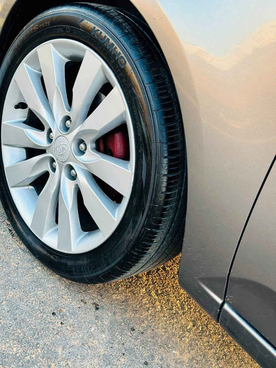 كية سيراتو دخول جديد جاهزة مكينة دوش سيارة جديدة مابيه كل نقص مكينة كير حدادية تبريد تدفئة كلها شغالة 
بصمة سيارة وبصمة بوب 
داخل عسلي 
تخم تاير نكسن 
عنوان بغداد المدينة 
للاستفسار مراسله صفحة


**إذا كنت صاحب هذا الإعلان وتريد حذفه لأي سبب، رجاءا أرسل رسالة إلى الدعم الفني**