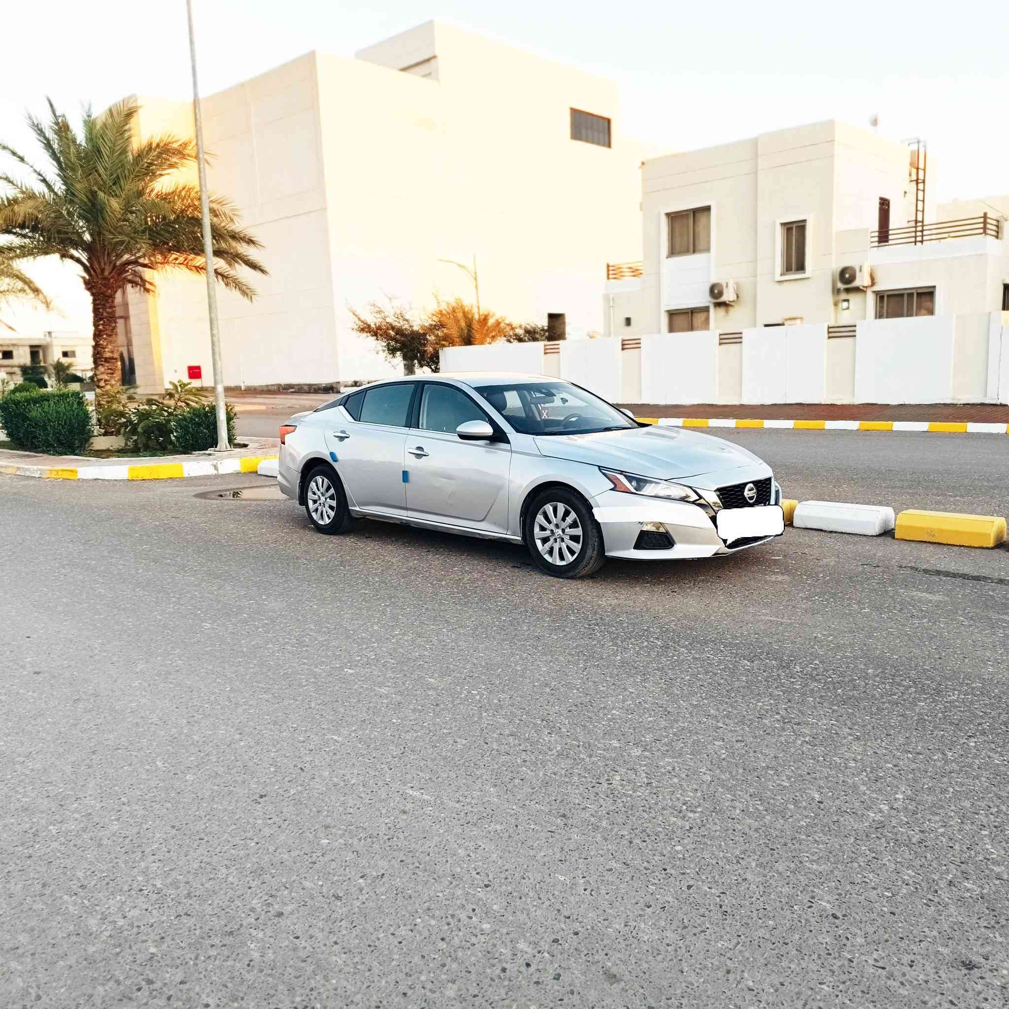 السلام عليكم بيع مستعجل بسعر مناسب جدآ ١٢٦ورقه نقد
نيسان التيما ياباني موديل ٢٠٢٢ رقم دولي باسمنا سنويه هوه ٢٠٣٠  فئه Sبصمه تحكمات كير مكينه صدر تخم تاير كله جديد ماشيه ٤٠ميل 
مكينه 2500تنقس طبيعي 
تبريد ثلج 
تحكم ستيرن 
توقف ذاتي 
رادار تحديد مسار 
حساسات 
كامره دواره ١٨٠درجه 
بصمه تشغيل تشغيل عن بعد 
بصمات ابواب 
بصمة صندوك 
شاشه تدعم كار بلي 
مخرج اواكس بلوتوث 
فول مواصفات ماعدى الفتحه جاهزه من الدعاميه للدعاميه 
ملاحظه///السياره بيه ٣قطع تبديل بلادي بدون دواخل 
السعر ١٢٦ورقه
مكان السياره تكريت 
***********
***********
