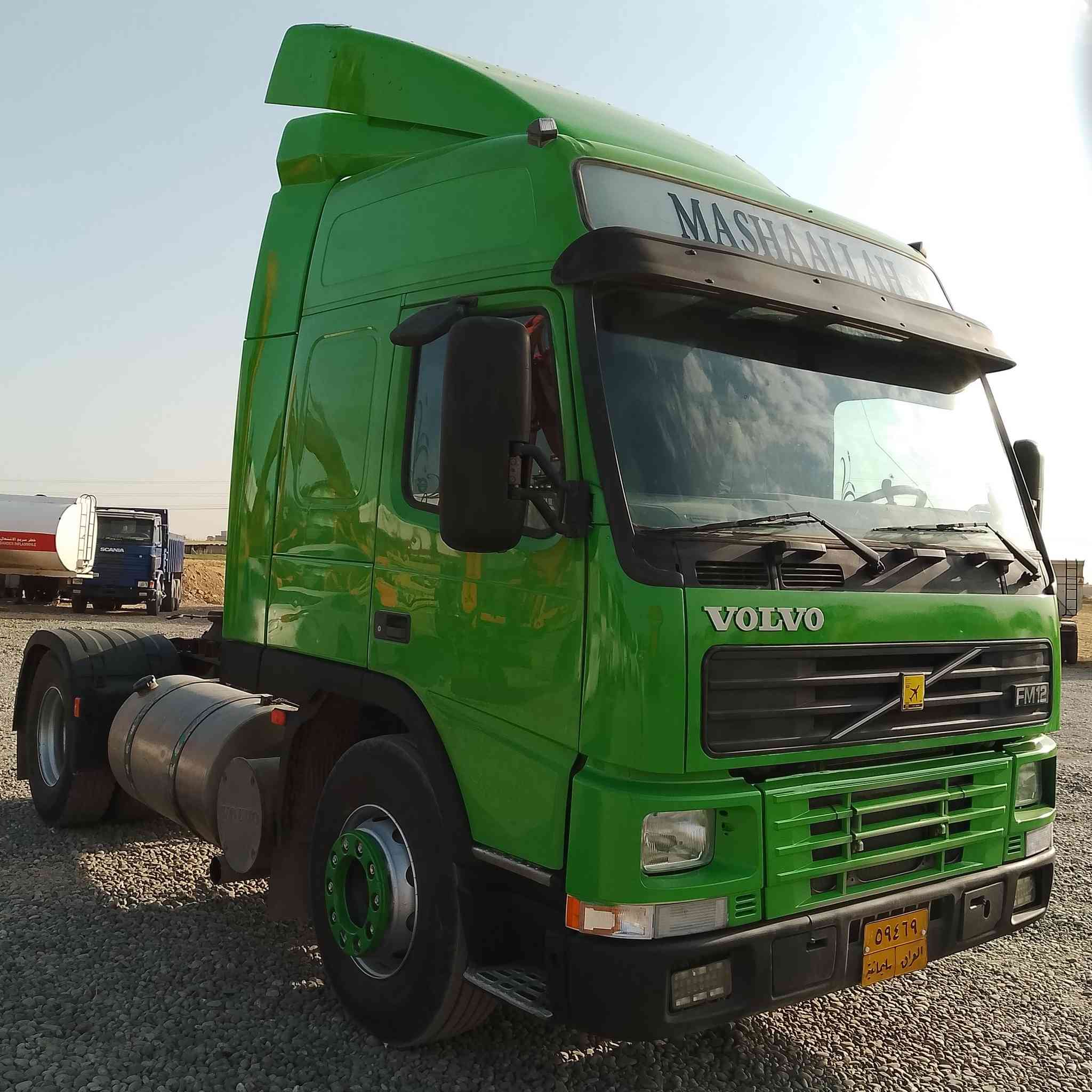 رأس فالفو للبيع موديل 2000سنويه مثبت صهريج دبل تاير كله بشرط التواصل ***********
