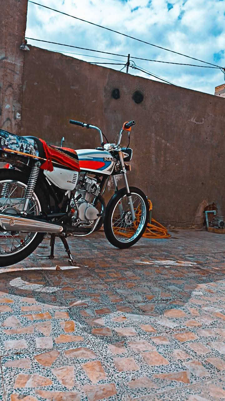 السلام عليكم دراجه للبيع أوراق أصولي موديل 18والتعمير23#***********
