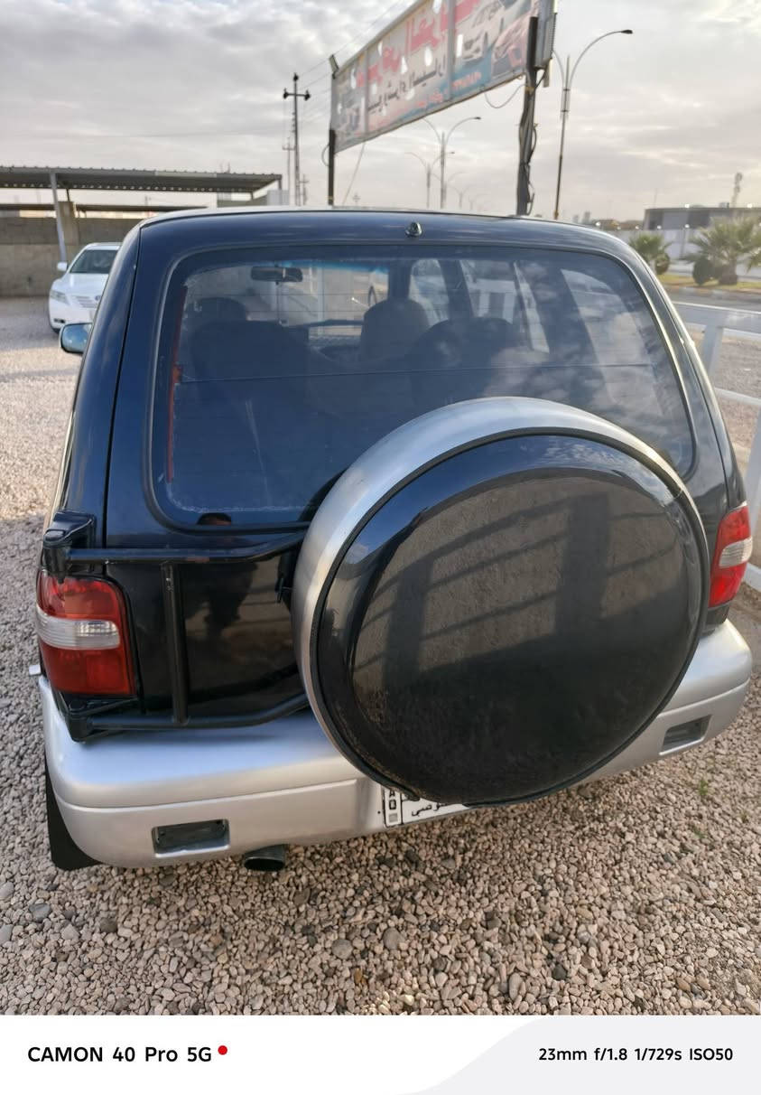 سلام عليكم كيا سبورتج موديل ٩٣ رقم بغداد سنويه ٢٦ شهر ١١ 
محرك وكير مكفولات بلاديات مرغوبات المفتوح شاهدهن جديد شرط عل فحص
تبريد منضومه كامله جديده شرط ثلج وتدفه شغاله كامله
مصبوغه عام جماليه كفاله من ضربه وعندي صور قبل ماتعمرت 
حداديه امامي وخلفي جديده نعومته فول تخم تاير جديد كهربائيات كله شغاله جام كهرباي شغال سنتر لوك كامله سياره مال جناي حلوه ترايه ناعمه نشاطه فول مابيه كل نقص مكاني القائم سعر ٤٥ وبيهه مجال بصيط بس بيع او مراوس بسوناته تو واي استفسار ***********
