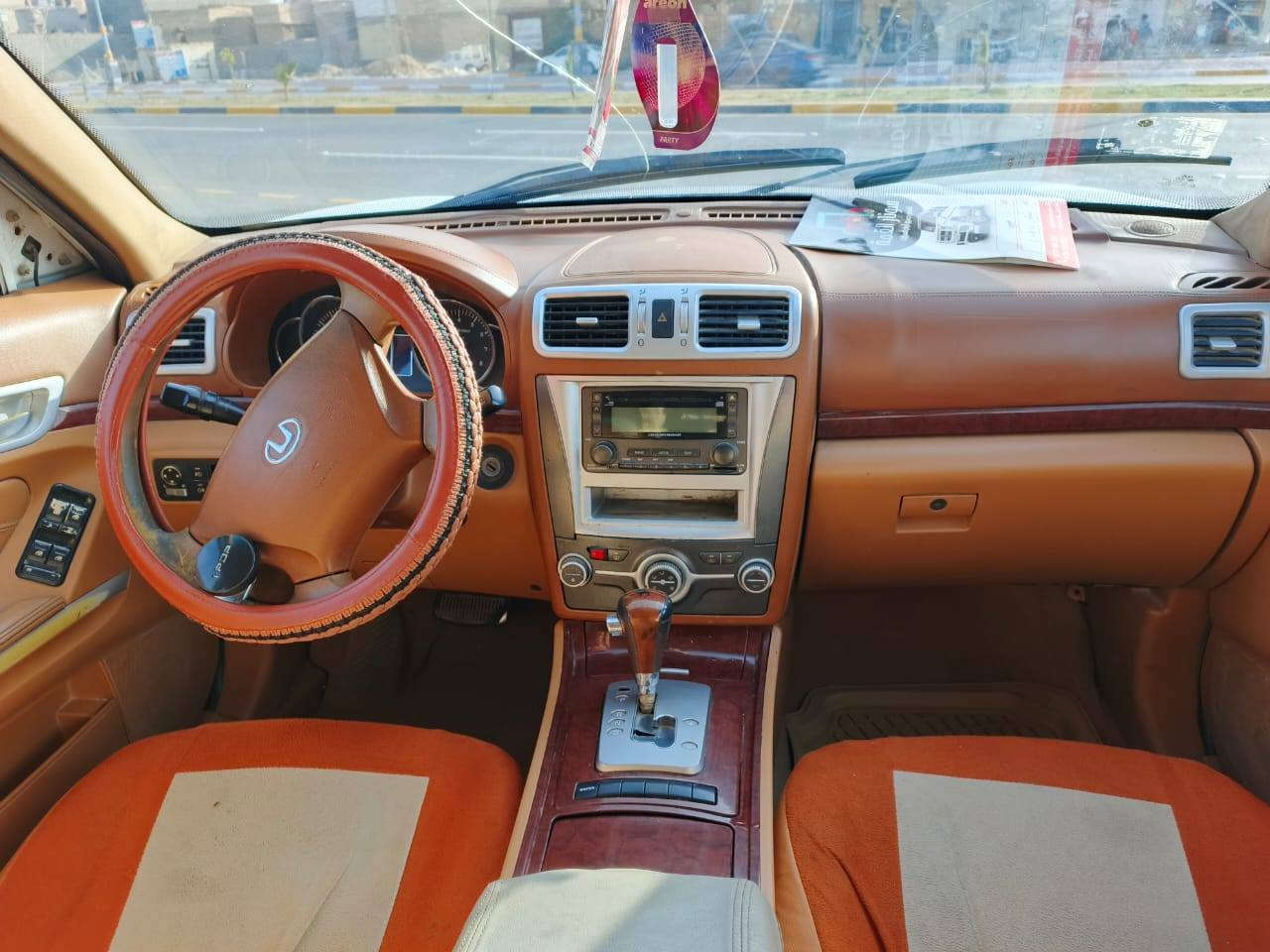 للبيع  سياره صيني امتياز اليابان 🇯🇵  موديل 2014     السياره كفاله عامه  سونار موجود    السيار فول مواصفات  مري كهربائية    تبريد  ثلج ❄❄  حساس خلفي  السعر ٧٧ السياره مال جناي متعوب عليه   تخم تأير جديد  كير مكينه ياباني  مكان السياره كربلاء   للاستفسار اتصل ***********
