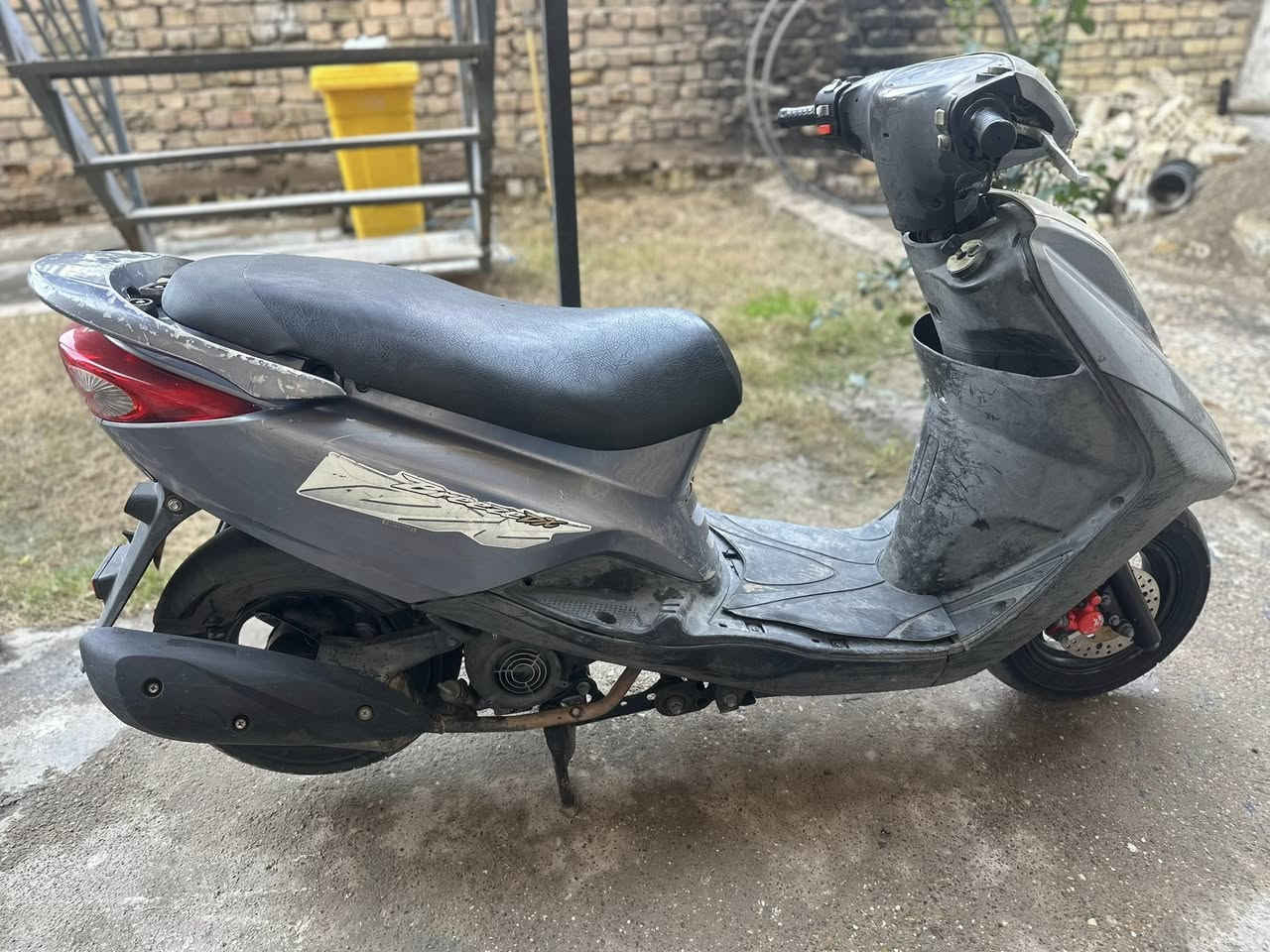 دراجه بريز للبيع البلديات 
الهاتف ***********
