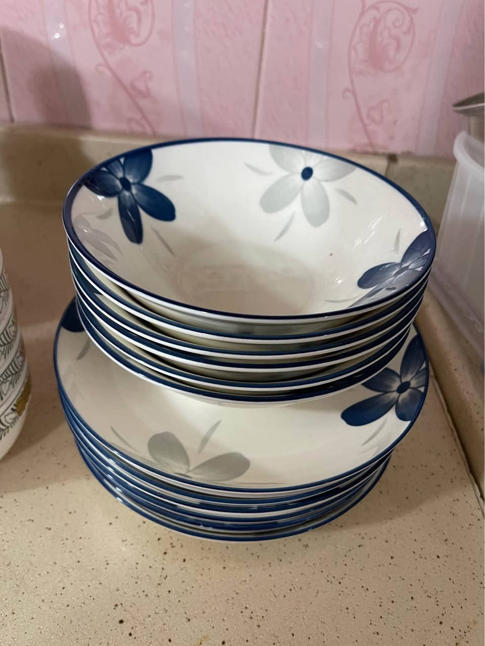 سلاو ئەم قاپەنە بپ فرۆشتن هەمووی تازەن لە سلێمانی السليمانية, العراق


**إذا كنت صاحب هذا الإعلان وتريد حذفه لأي سبب، رجاءا أرسل رسالة إلى الدعم الفني**