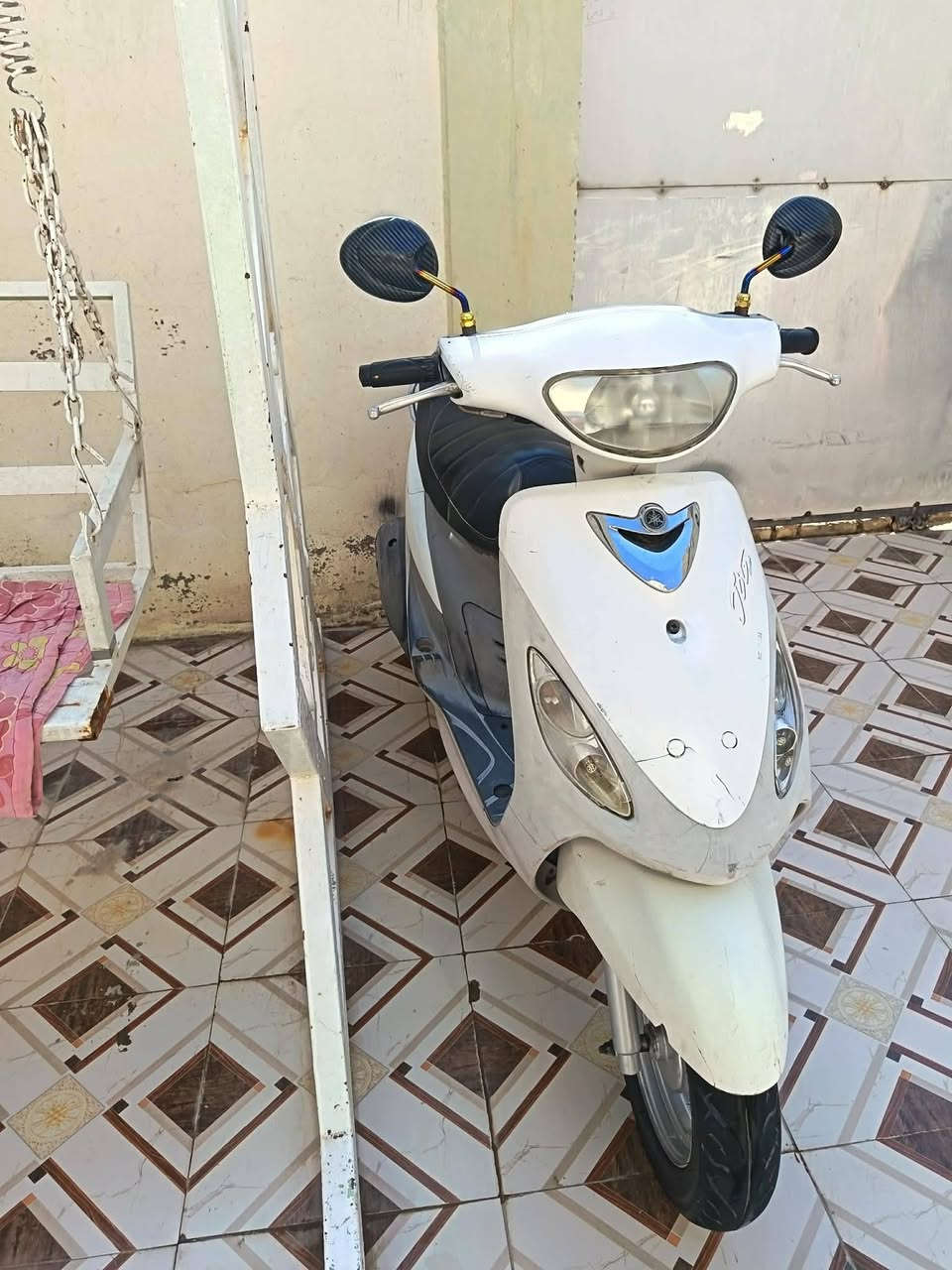 السلام عليكم  مكلف بلنشر
حمو دي 

دراجه ماكس منغولي
دراجه مامفتوحه
وضعيه حاويه


**إذا كنت صاحب هذا الإعلان وتريد حذفه لأي سبب، رجاءا أرسل رسالة إلى الدعم الفني**