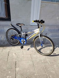 وبركاته بيسكل موديل كيمو حجم 24 باله ياباني النضافه فول وضع حاويه مارك...