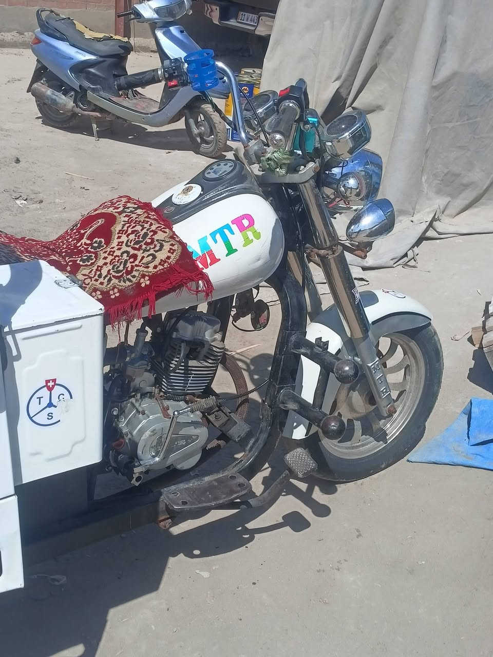 سلام عليكم ستوته موديل 17 جديده ماعيره برغي اوراق سكنر الصليات ضاعن رقم شاصي مطابق سعر مكان حله كفل سعر خاص رقم ستفسار ***********
