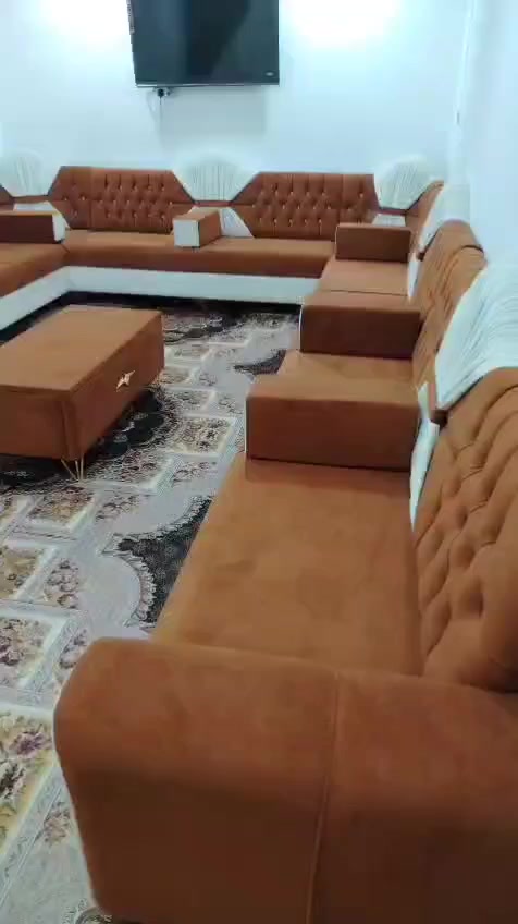 تم  بعون الله افتتاح معمل و دوشمة البغدادي في قضاء الحيرة مجاور لقاعة الاعراس فيينا 
مستعدين للعمل حسب الطلب.تخم &ديوان &جلسة عربية 
احدث الموديلات واجود انواع الأقمشة 
***********
***********
