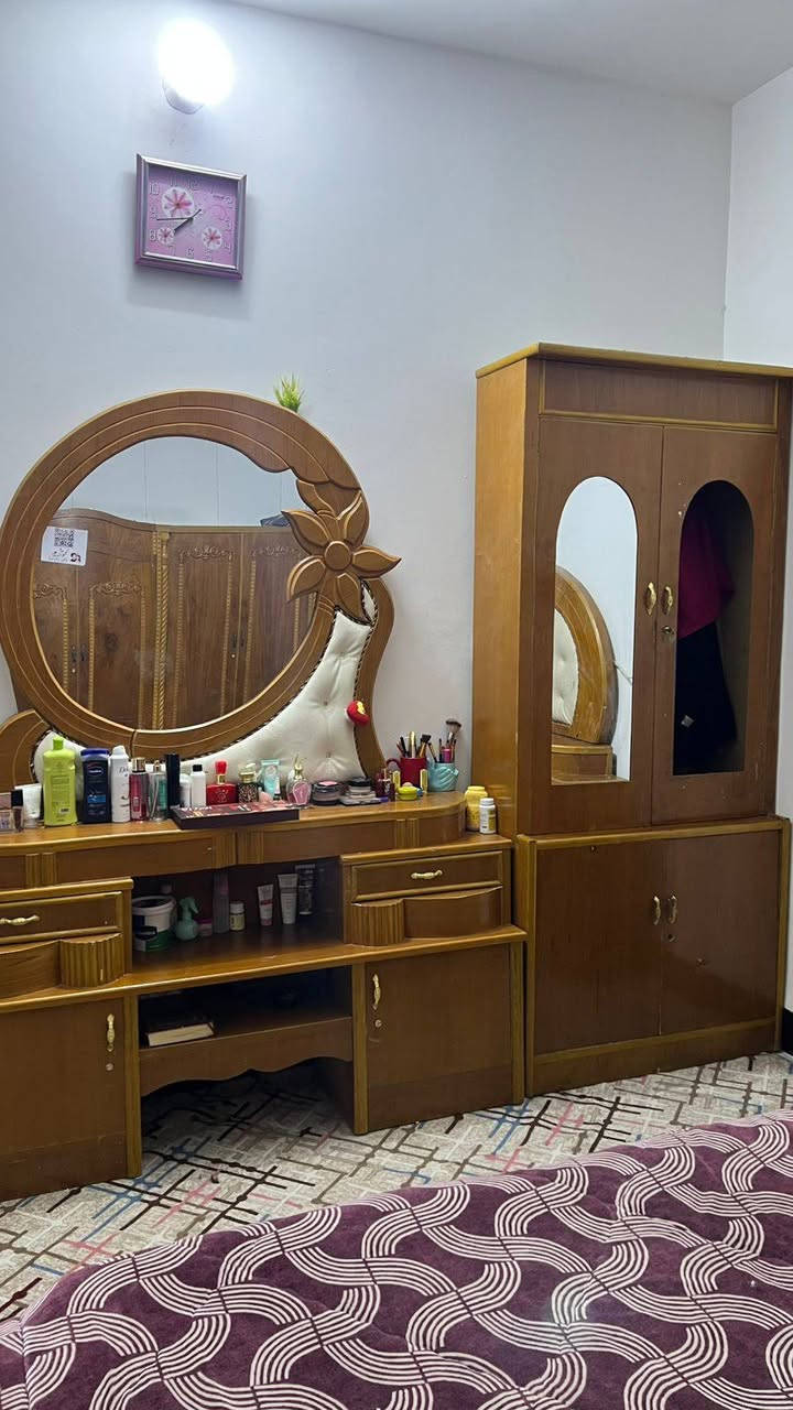 للبيع غرفة نوم خشب صاج عراقي تسكام كلش نظيفة مثل ما واضح يوجد مكان خزن تحت كل مجر


**إذا كنت صاحب هذا الإعلان وتريد حذفه لأي سبب، رجاءا أرسل رسالة إلى الدعم الفني**