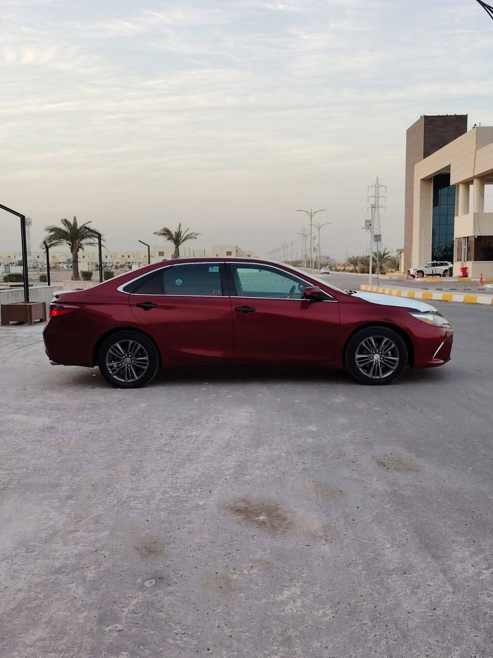 السلام عليكم للبيع بسعر 145 كامري وراد اميركي 2016 Se الضرر فقط بنيد وشويه بجاملغ حك شبر بدون داخل السياره حيل جديده مكينه 2500 شرط مامفتوحه وكير شرط مامفتوح صدر تخم تايرات جدد داخل لونين جلد العنوان تكريت
***********
