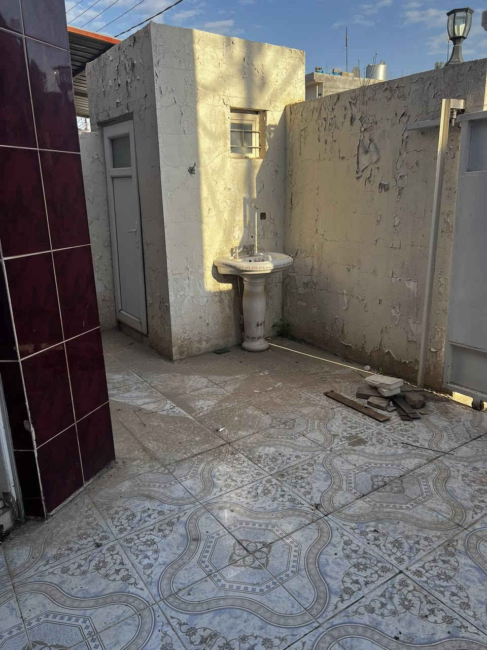 🏘🏘بيت للبيع ديالى خانقين / توله فروش فرع معهد الفنون جميلة ثاني فرع على اليسار 
طابو صرف مساحة 120 متر 
طابق واحد 
1 غرفة نوم واستقبال وصالة داخلية ومطبخ ومنور ومجمع درج ومجمع صحيات داخلي وخارجي 

السعر / 67 مليون بي مجال بسيط 

للأستفسار اكثر اتصال بالارقام فقط 
***********
***********
مكتب فريا موفق للعقار
