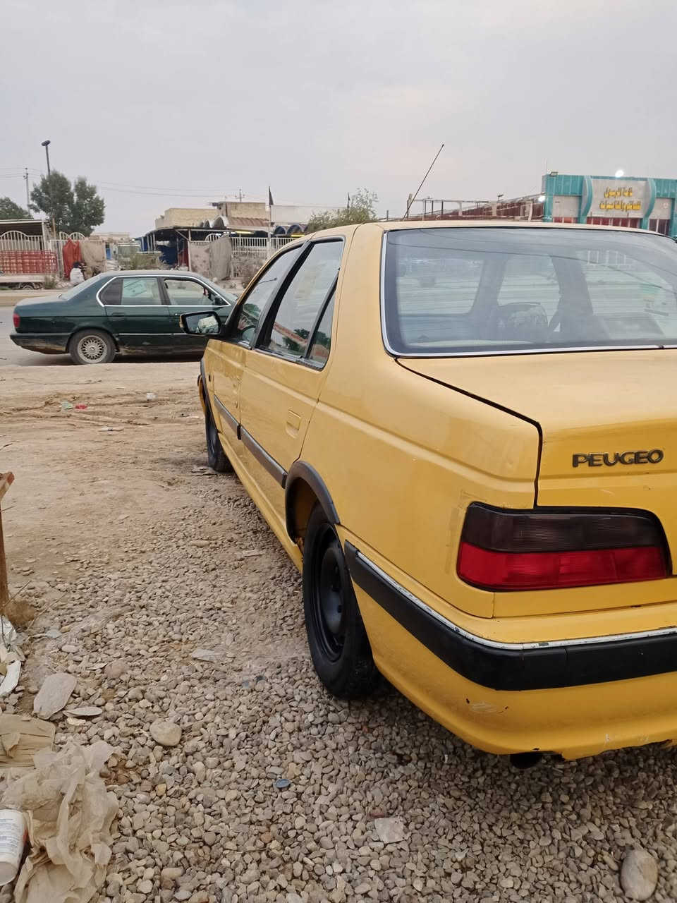 سلام عليكم بيجو بارص مديل 2010سياره خير من الله كير ومكينه وتبريد ثلج صدر جديد تخم تاير جديد دوشمه جديد سياره مكفوله من ضربه القويه سنويه لل 27مصفره هيه وقرامات مكان سياره بغداد معامل باويه مراوس حسب القناعه السعر 28وبيها مجال اتصال ***********
