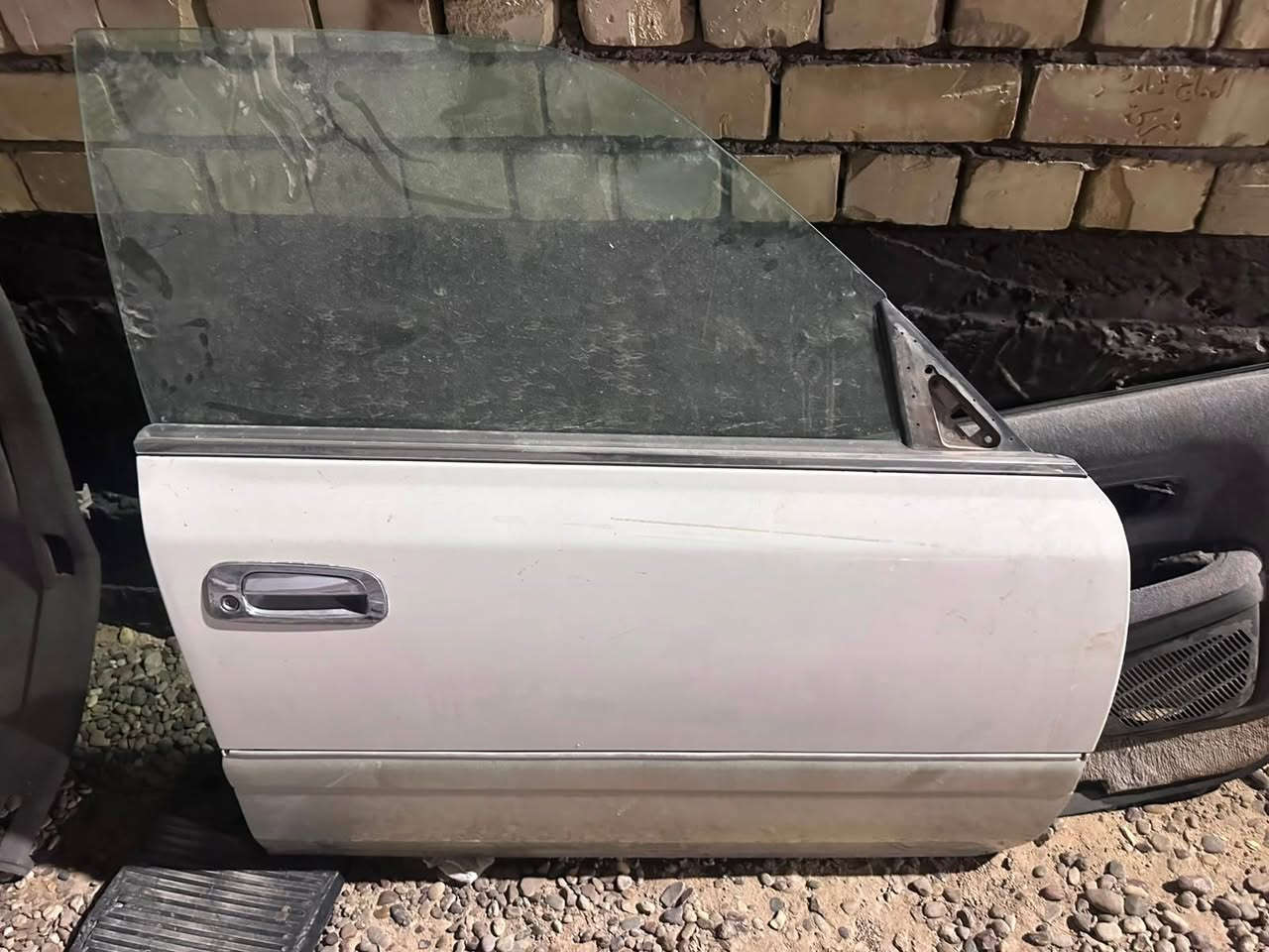 سلام عليكم فره راس ثور فلات 4بيبان ويهان قماره 2جاملاغات 1بنيد 1قبق جنطه معا البطاين البيبان ويهان البطاين وال مواطير كامله جيب او شد 
مكان نجف الكوفه 
سعر 300بيهن مجال قليل كلش مابيع قطعه أبيعهن شلعه كامله 
***********@@
