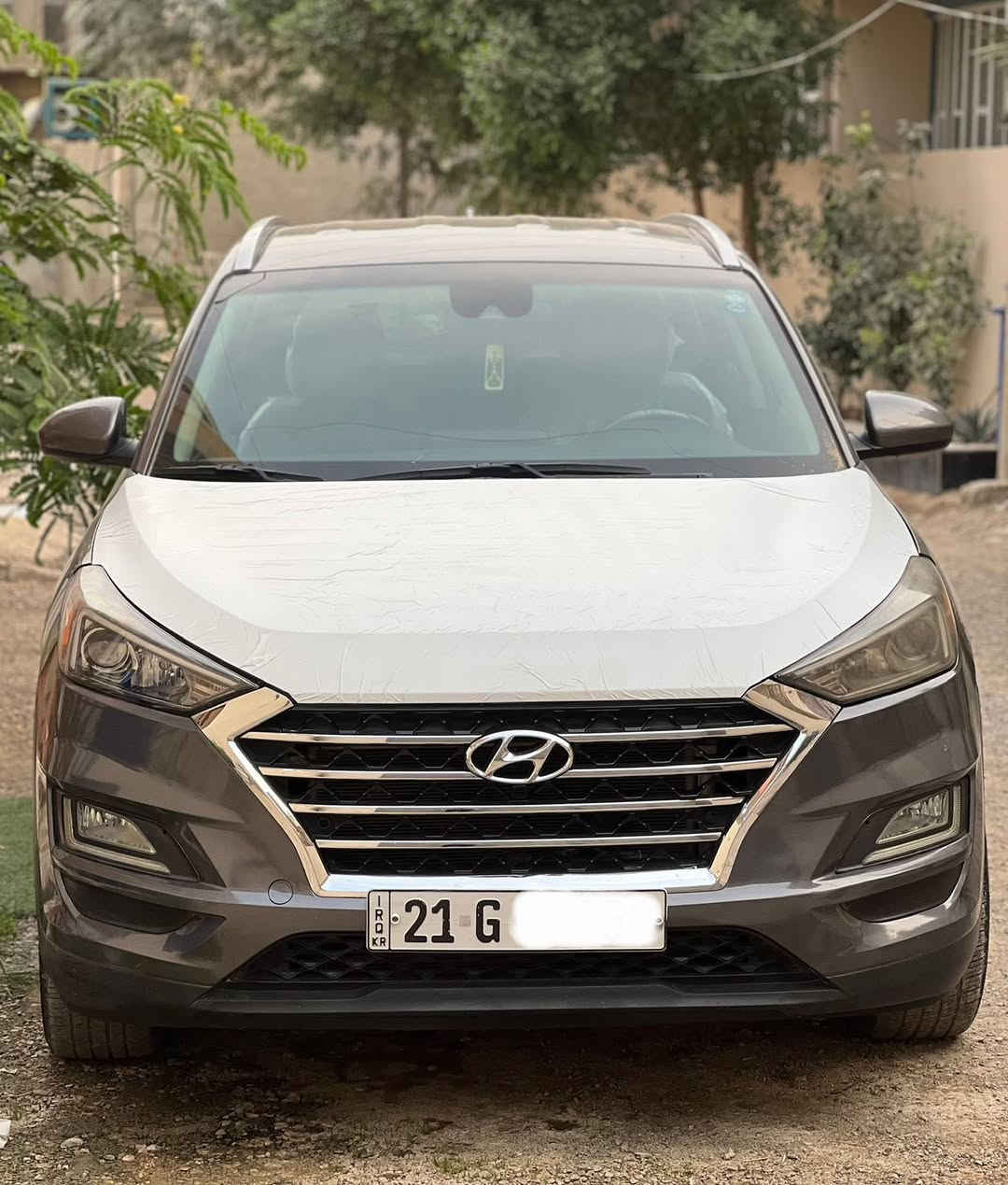 توسان 20 امريكي 
فول مواصفات عدا الفتحة 
حادثها جاملوغ وبنيد بدون دواخل صور الحادث بلمنشور 
السيارة خير من الله بدون نقص

رقم سليمانية بسمي تحويل ثاني يوم 
السعر 159 وبيها مجال
***********
***********
