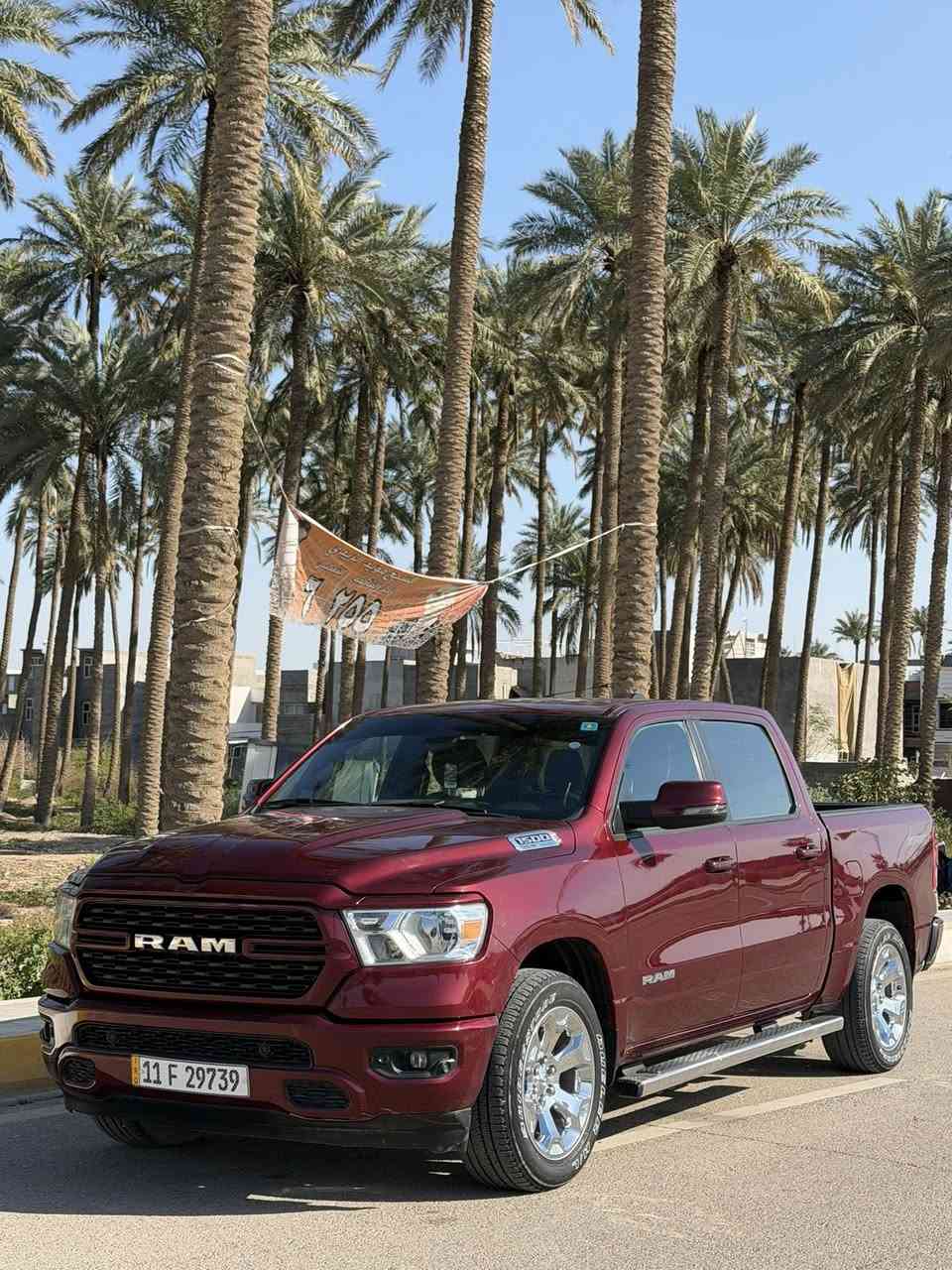 دوج رام البيع الموديل 2023 محرك 8Vمكان السياره ديالى بعقوبه السياره جديده كلش *********** ***********
