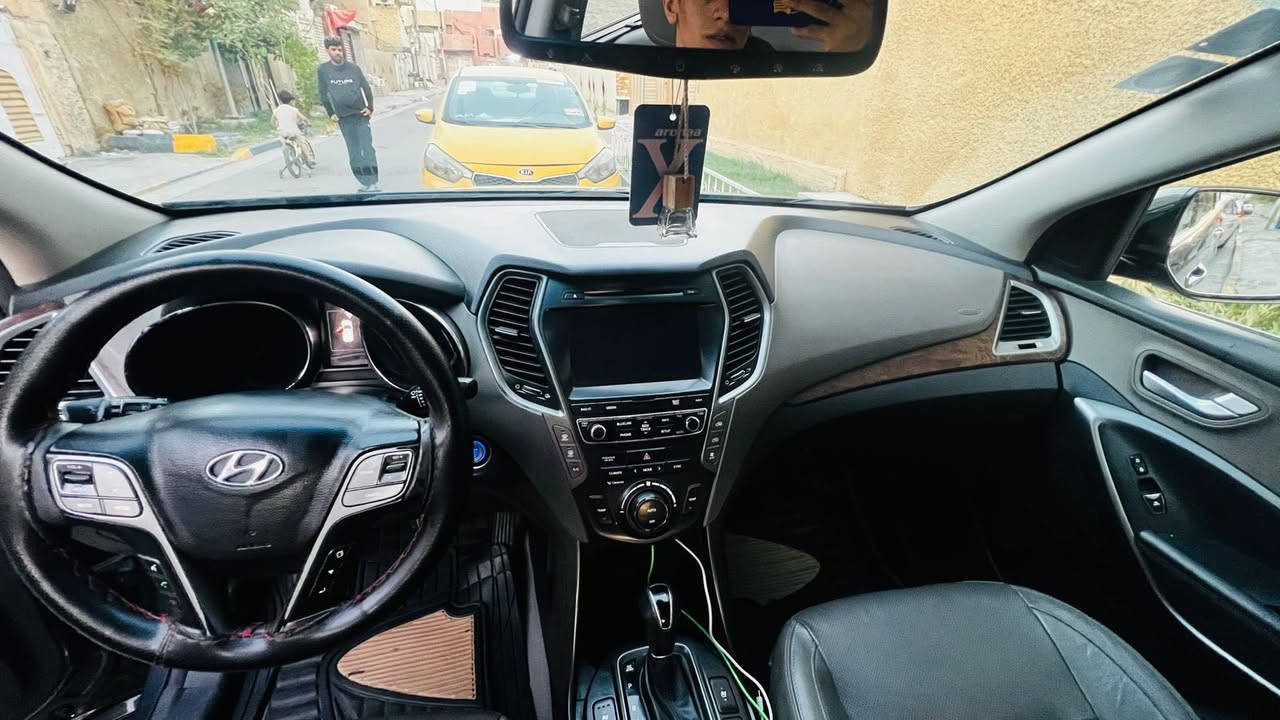 سنتافيا كراند 2017 وارد امريكي
حادث  مرفق بلصورة
فول مواصفات / لمتد vip
رقم بغداد باسمي. تحويل ثاني يوم
ستة سلندر 3300 
ماشية 96 الف  ميل
سبعة راكب
ثلاث قطع تبريد
كشنات جلد 
تدفئة تبريد بالكشنات
كشنات كهرباء
سقف بانوراما 
شاشة كبيرة
ثلاث انظمة قيادة _ايكو _ سبورت _عادي
فول تحكمات ستيرن
بصمة تشغيل _بصمة ابواب
صندوق كهرباء 
_لد نهاري _بك لايت لد 
رادارات جانبية _ حساسات خلفية _ رادار اشاير بالمري _مري قلاب_يدات نيكل
سيارة دفع رباعي _مانع تزحلق _قفل سرعة_هيتر بالستيرن 
رقم الهاتف : ***********
