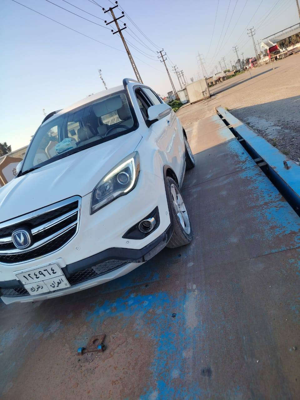 للبيع شانجان cs35 مديل 2019 بيه صبغ جاملغ اليسر المامي فقط  الهاتف ***********
