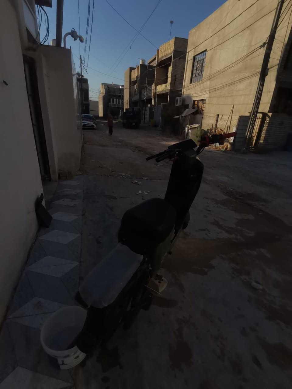 سلام عليكم دراجه شحن نوع ارتسعه 3نمر دراجه جديده قبل 3شهر مخذه دسكت بل بريك جدد بس ناقصه وجه امامي سعره 15 كهربايت كله شغاله وايرت بل بطاريه كل سبوع ابدلهن دراجه كلشي مانقصه بس خيال عقل مزود بيه نضام رجوع Rوبيه نضام Pحمايه اله دوس بريك يله تروح وبيه حساسات مانع سرقه سعره دراجه 400وبيه مجال مكان دوره ابودشير متواجد خاص


**إذا كنت صاحب هذا الإعلان وتريد حذفه لأي سبب، رجاءا أرسل رسالة إلى الدعم الفني**