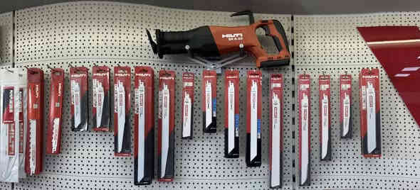 مجموعة من منتجات هلتي لأجهزة القدرة 
معرض الأرتكاز الهندسي
-***********
