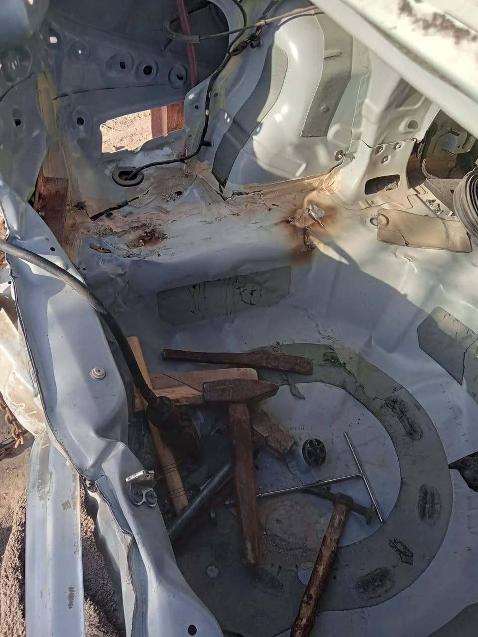 اي شخص يحتاج سمكرة صبغ يدلل شرط يكون الشغل شركة العنوان بغداد الدورة مدخل البعيثة ورة سيطرة الهواشة ٣٠٠ متر على اليسرة اول فرع بالبداية محل البراق سمكرة وصبغ السيارات الحديثة علاء أبو أوس ***********
