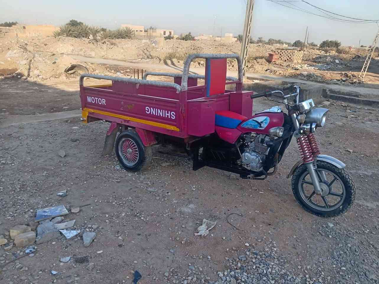 سلام عليكم ستوته البيع فحل مديل 2018 أوراق اصواليه مكينه برغي ما مفتوح بيهه تايرات جوبلس كلهن نضافه فول كهربايت كلهه بجيس دبلات بلجيس البدي ما بي قطرت خياس فقط مصبوغه حراري اثار جرد وصابغهه جماليه وشوفت عينك نضافتهه والواقع احلا بعد من الصوره
مكاني
 بلدوانيه سعر 1200 وبيهه مجال شراي
***********
