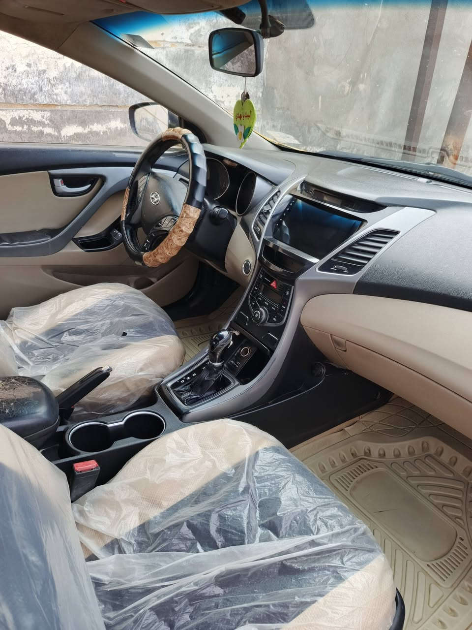 النترا مديل 2015 خليجي فول موصفات واحد ع واحد  رقم مثنى مصفره هيئه وغرامات بسمي السياره 

مكينه 1800 لا تبخير ولا تنقيص
كير جديد 

السونار مرفق وي الصور  سعر السياره 110 وبيها مجال قليل جداا مكان السياره الديوانيه *********** الموشراي لا يتصل
