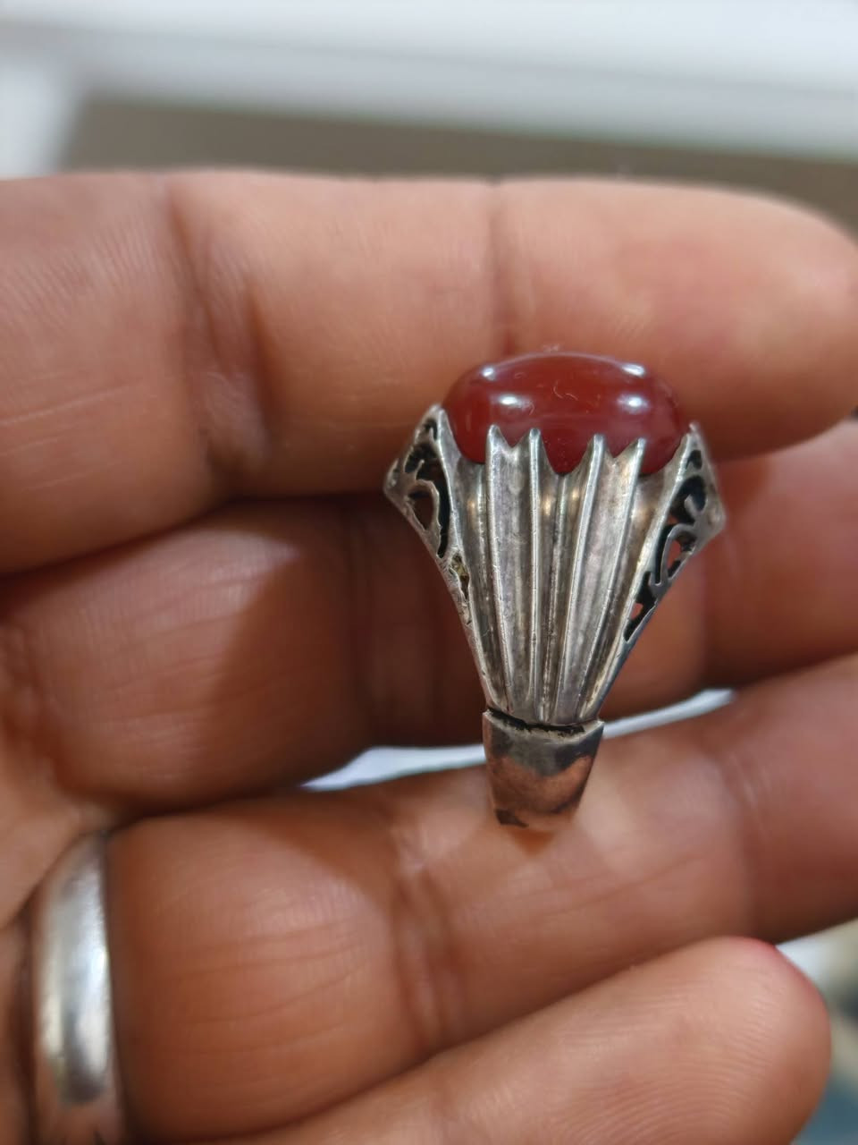 عقيق يماني قديم
يلبس قياس 21 22
سعر 30 الف
مكاني بغداد الطالبيه لايوجد توصيل..


**إذا كنت صاحب هذا الإعلان وتريد حذفه لأي سبب، رجاءا أرسل رسالة إلى الدعم الفني**