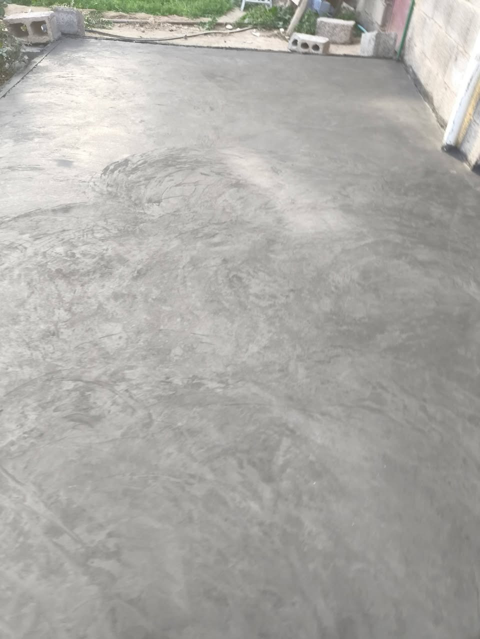 كادر صب ناعم و خشن صب درجه اوله التواصل خاص او عل رقم ***********
