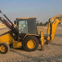 للبيع حفاره كتر موديل 2002 رقم سليمانيه تحويل مكينه جاهزه ميه بالميه ب...