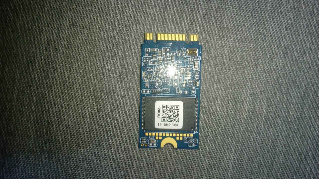 سلام عليكم....

رامات من شركة Samsung 8GB ×2 (  فحصتهن ما يقرأ مااعرف شنو السبب )

وتخزين SSD بسعة 128GB من شركة hooDisk ( يحتاجله بس فرمته )

سعرهم : 35,000 
موجود توصيل جميع محافظات العراق


**إذا كنت صاحب هذا الإعلان وتريد حذفه لأي سبب، رجاءا أرسل رسالة إلى الدعم الفني**