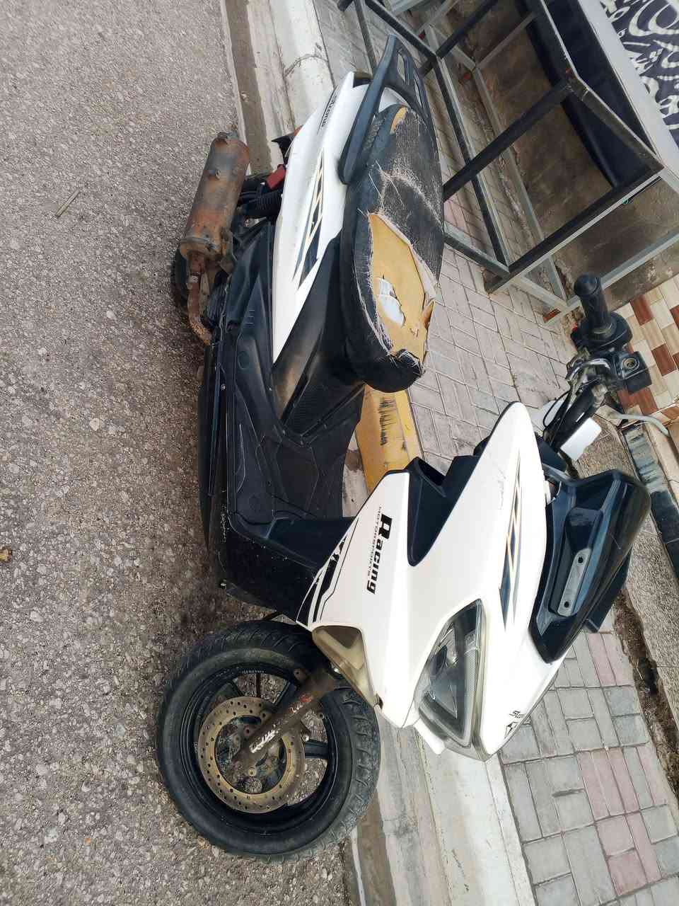 سلام عليكم
دراجه سترونك للبيع 
موديل 23
للبيع للبيع 
سعر خاص


**إذا كنت صاحب هذا الإعلان وتريد حذفه لأي سبب، رجاءا أرسل رسالة إلى الدعم الفني**