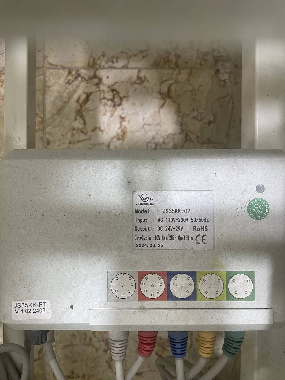 سرير طبي كهربائي 5 حركات  للبيع العنوان بغداد الكاظميه
السعر 800 الف


**إذا كنت صاحب هذا الإعلان وتريد حذفه لأي سبب، رجاءا أرسل رسالة إلى الدعم الفني**